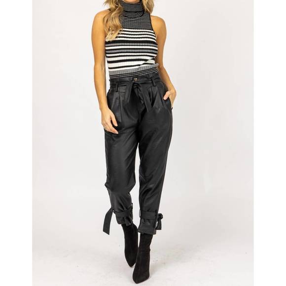 NEW VENTI6 leather pleated ankle tie pants in black - Picture 3 of 7